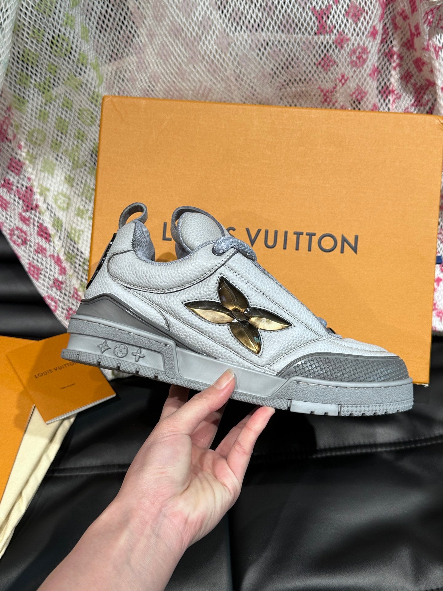 Louis Vuitton LV Skate Gri Pantofi sport - prezentare produs