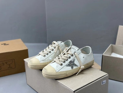 Golden Goose Deluxe G29 Pantofi sport - prezentare produs