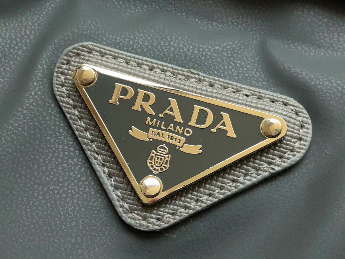 Prada Down Geacă Piele - prezentare produs
