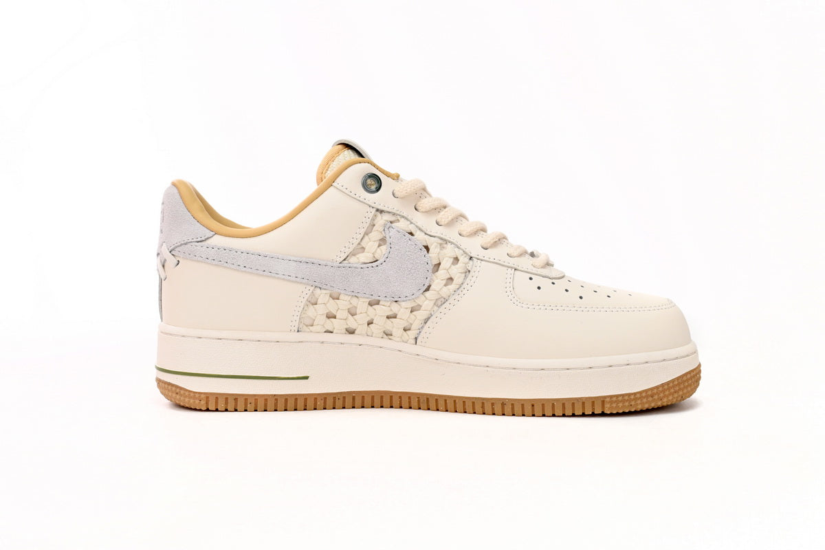 Nike Air Force 1 Pale Fildeș Pantofi sport - prezentare produs