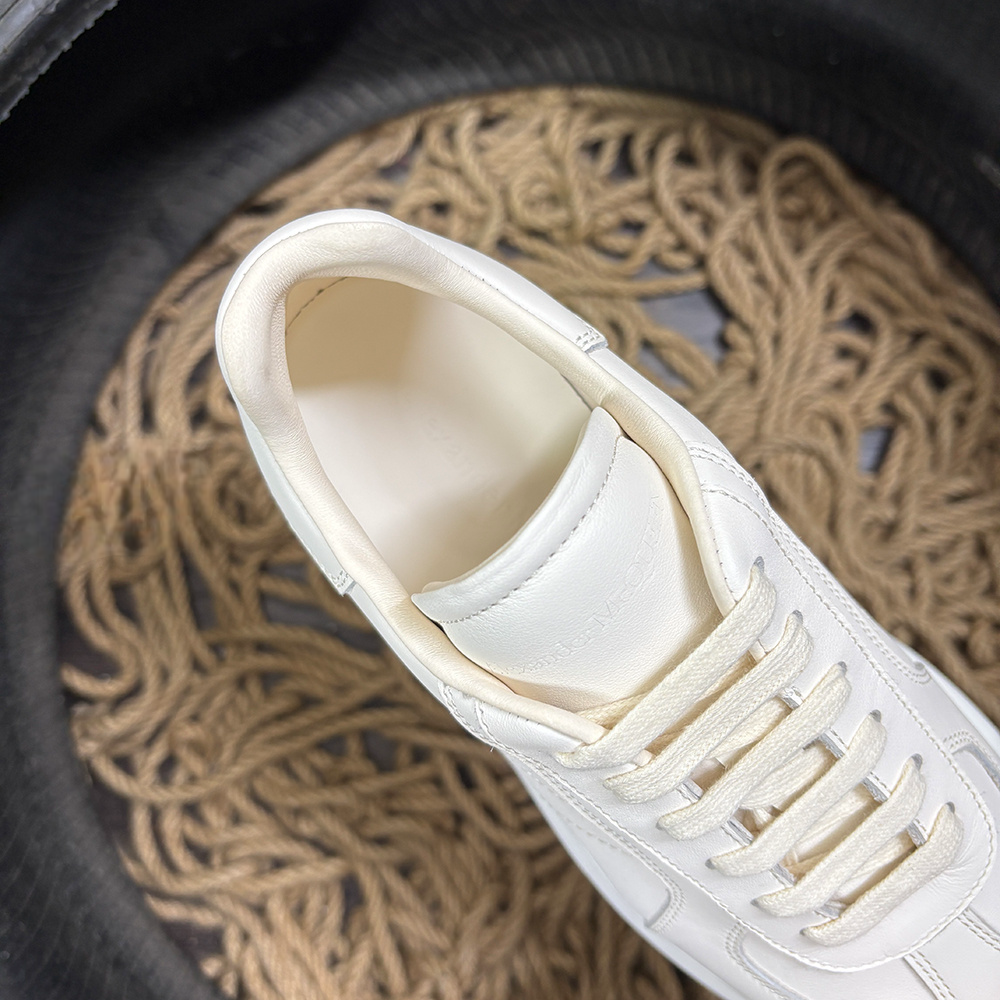 Alexander McQueen Alb Pantofi sport - prezentare produs