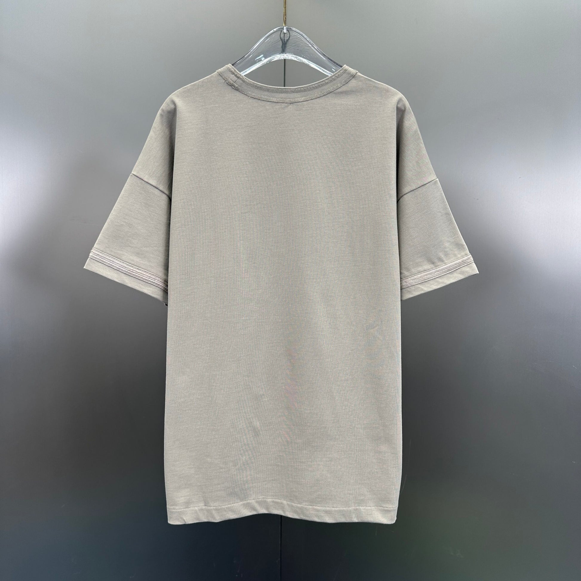 Dior T Cămașă Exclusive - prezentare produs
