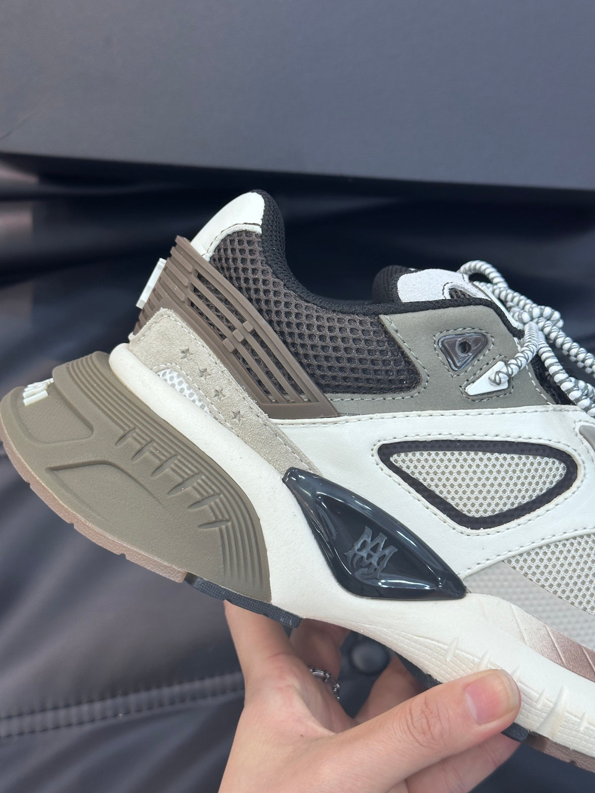 Amiri Runner Maro - prezentare produs