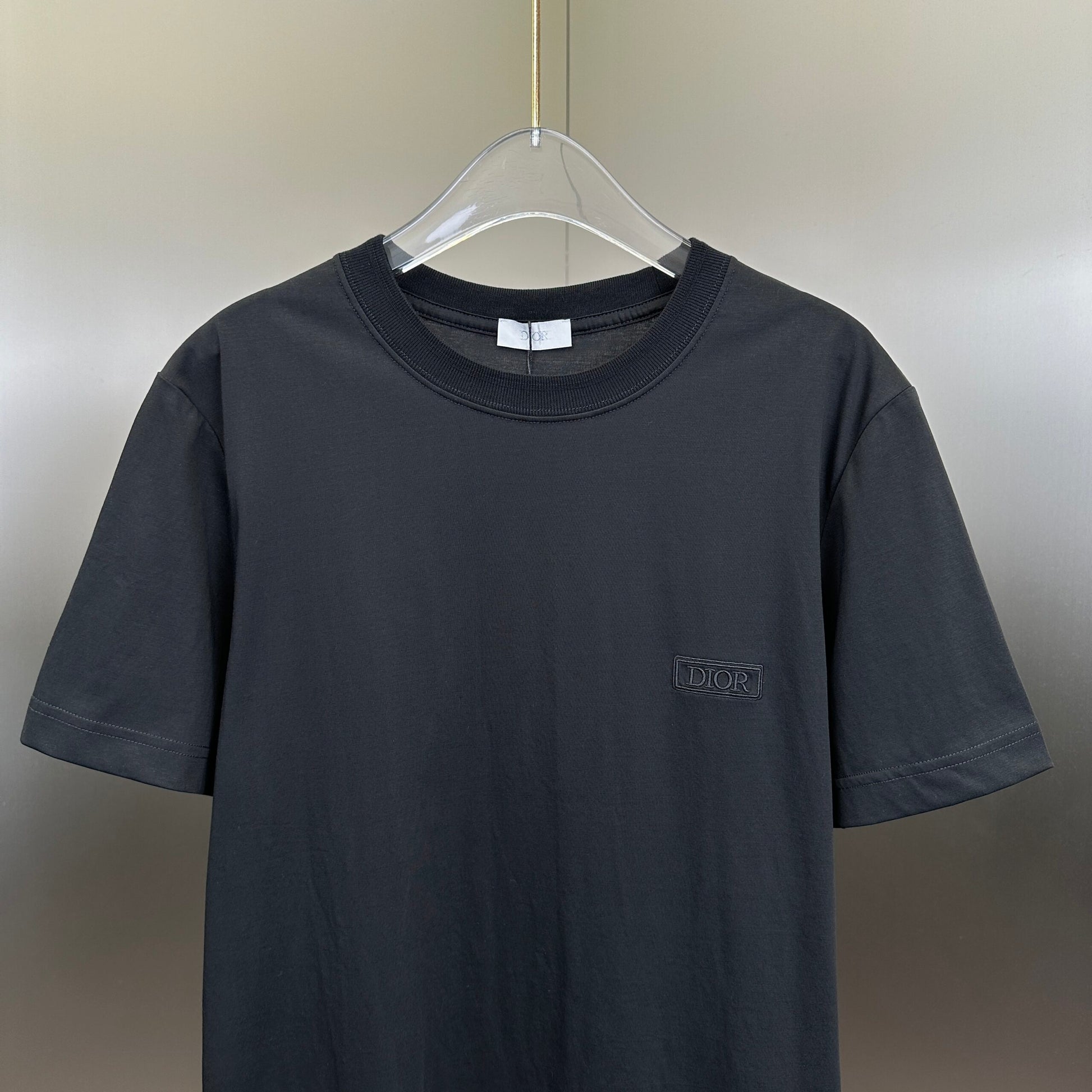 Dior T Cămașă Exclusive - prezentare produs