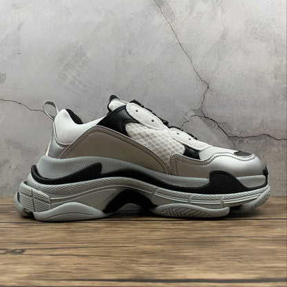 Balenciaga Triple S Argintiu Pantofi sport - prezentare produs