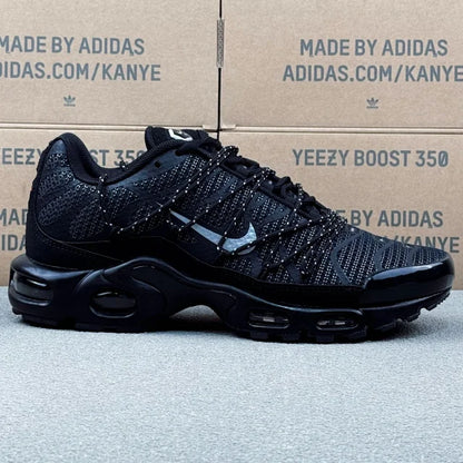 Nike TN Negru Alb - prezentare produs