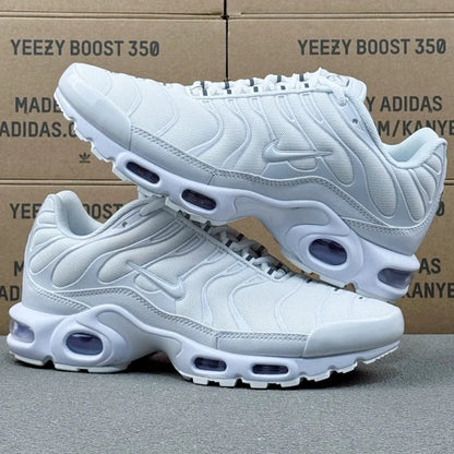 Nike TN Alb Pantofi sport - prezentare produs