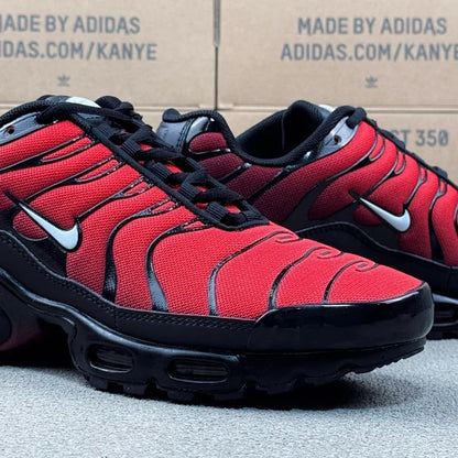 Nike TN Roșu Negru Pantofi sport - prezentare produs