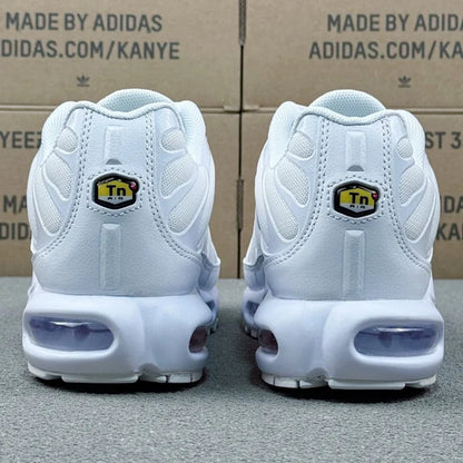 Nike TN Alb - prezentare produs