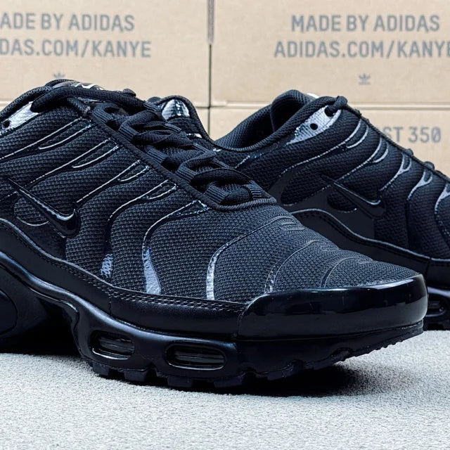 Nike TN Negru Pantofi sport - prezentare produs
