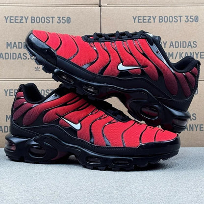 Nike TN Roșu Negru - prezentare produs