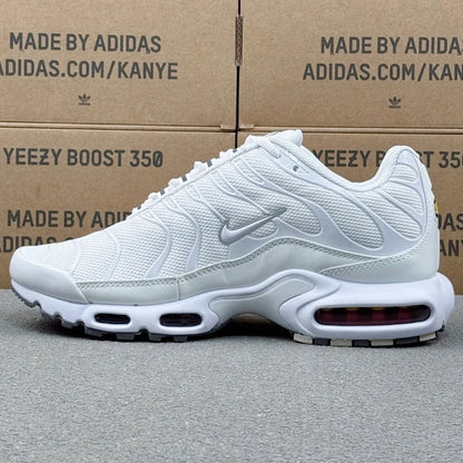 Nike TN Full Alb - prezentare produs