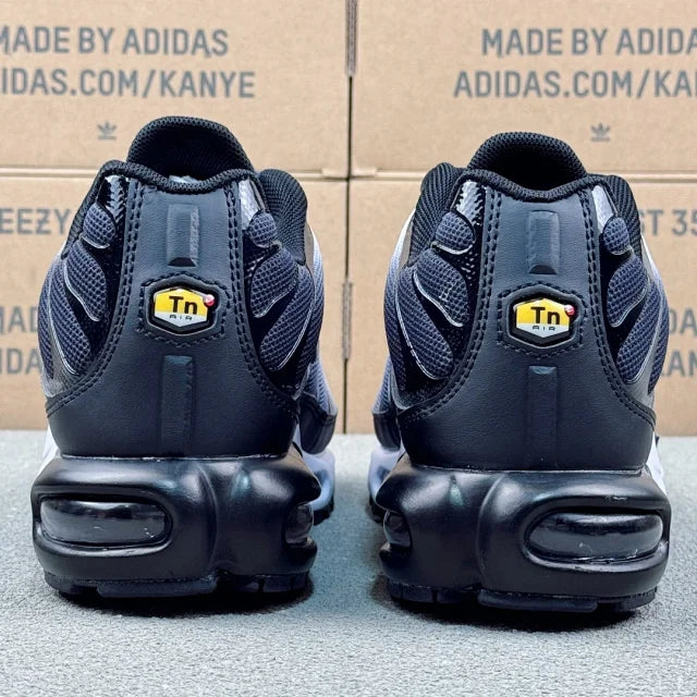 Nike TN Alb Negru Pantofi sport - prezentare produs
