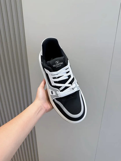 Valentino Trainers Gri Negru - prezentare produs
