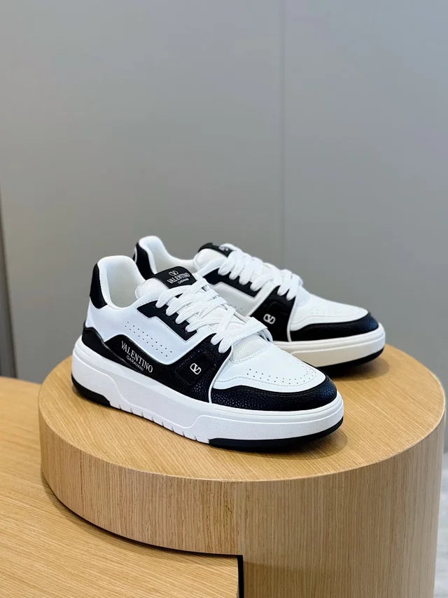 Valentino Trainers Negru Alb - prezentare produs