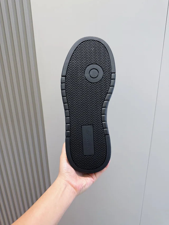 Valentino Trainers Piele Negru - prezentare produs