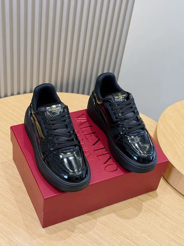 Valentino Pantofi sport Negru Patent - prezentare produs