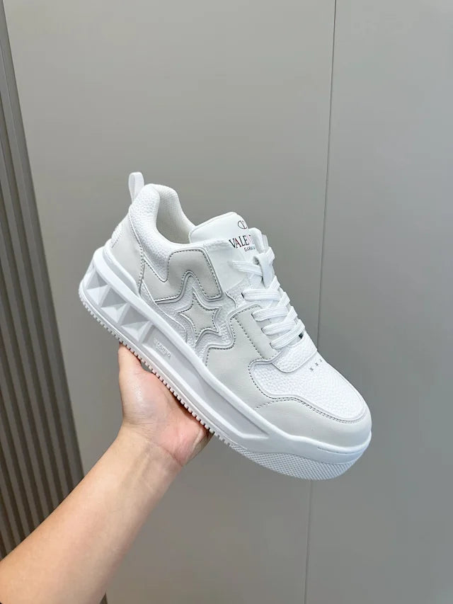 Valentino Trainers Alb - prezentare produs