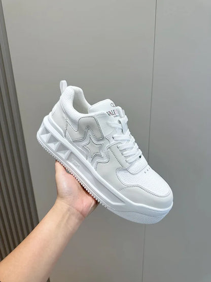 Valentino Trainers Alb - prezentare produs