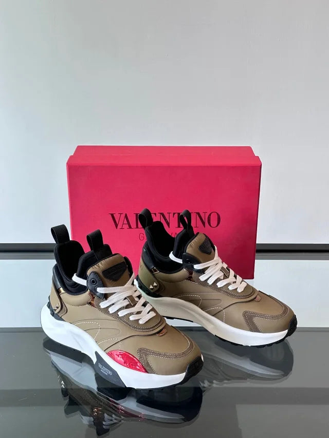 Valentino Trainers Maro - prezentare produs