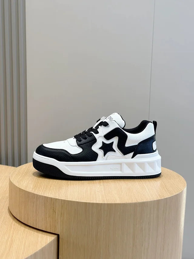 Valentino Trainers Alb Negru - prezentare produs