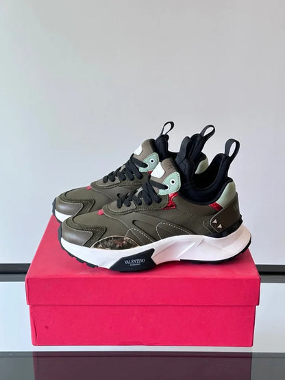 Valentino Pantofi sport Închis Maro - prezentare produs