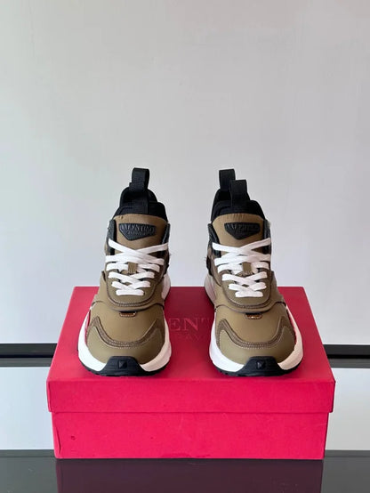 Valentino Trainers Maro - prezentare produs