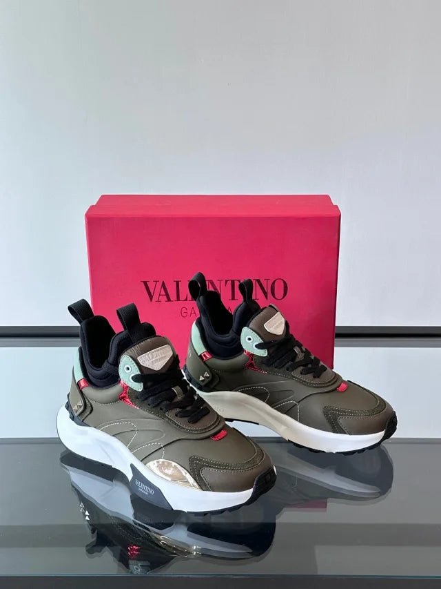 Valentino Trainers Dark Maro - prezentare produs