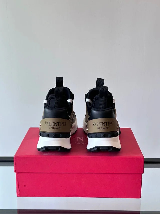 Valentino Trainers Maro - prezentare produs