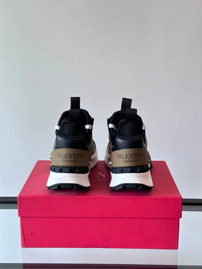 Valentino Trainers Maro - prezentare produs