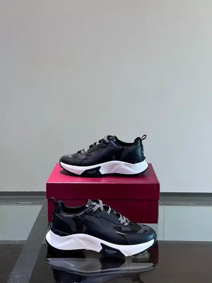 Valentino Trainers Negru Camuflaj - prezentare produs