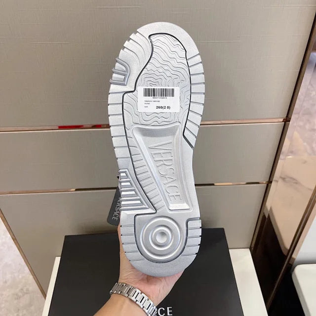 Versace Odissea Argintiu - prezentare produs