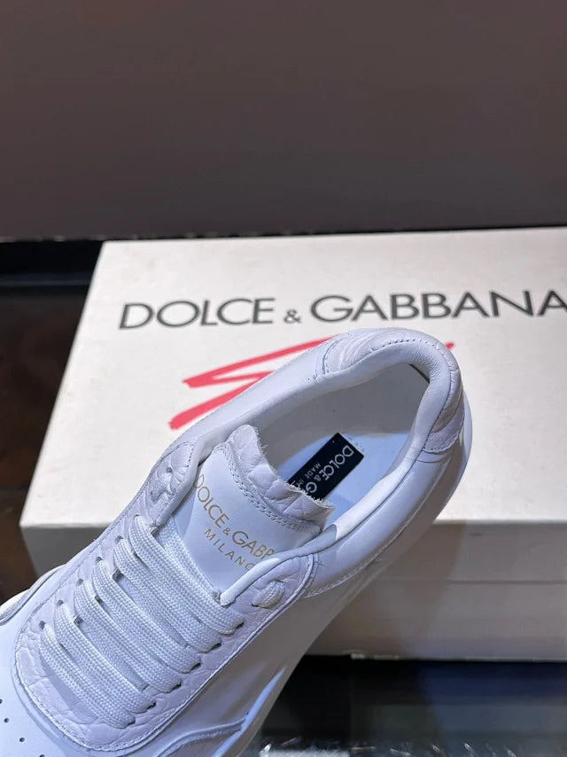 Dolce & Gabbana Dolce Gabbana High End Piele - prezentare produs