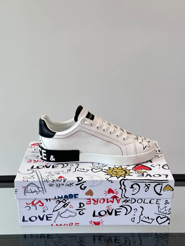 Dolce & Gabbana Dolce Gabbana High End Piele - prezentare produs