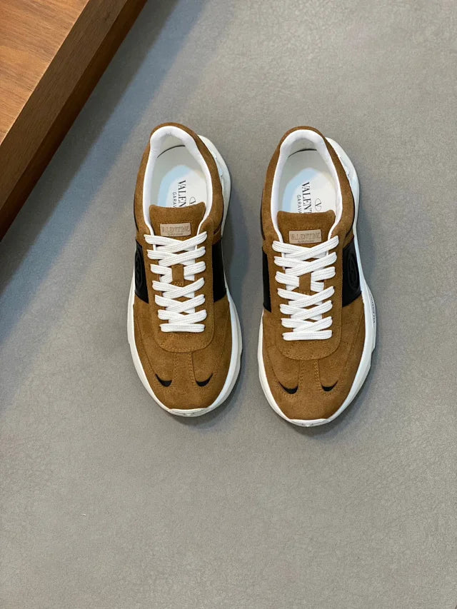 Valentino Trainers Light Maro - prezentare produs