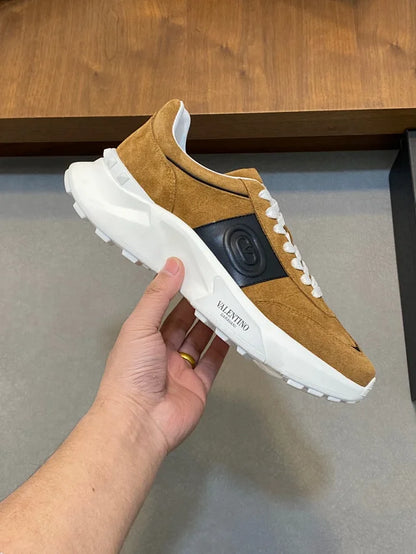 Valentino Trainers Light Maro - prezentare produs